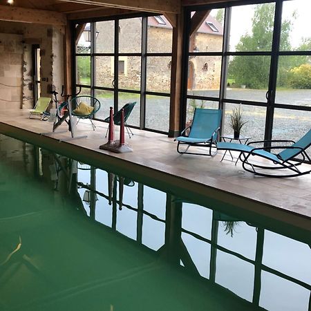 Villa MAISON DE VACANCES AVEC PISCINE INTERIEURE - Le Grand Champagne à Saint-Victeur Extérieur photo