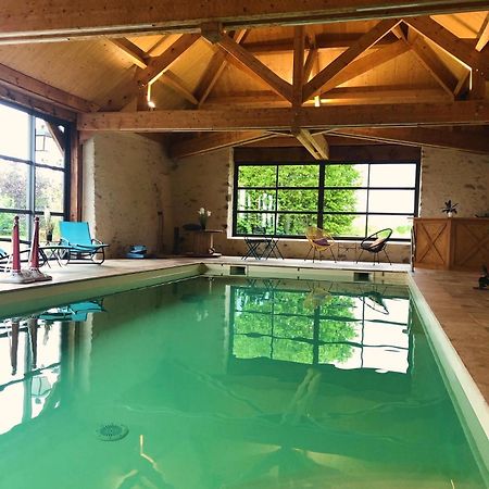 Villa MAISON DE VACANCES AVEC PISCINE INTERIEURE - Le Grand Champagne à Saint-Victeur Extérieur photo