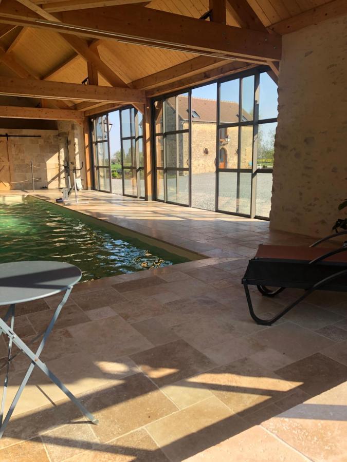 Villa MAISON DE VACANCES AVEC PISCINE INTERIEURE - Le Grand Champagne à Saint-Victeur Extérieur photo